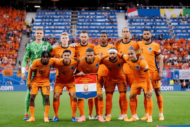 韩鹏,中乙磨砺助,力腾飞,中国体彩,中国竞猜官网,中国体育竞猜平台,中国足球皇冠彩票网