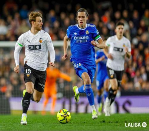 年经济亮点,揭晓,万亿,中国体彩,中国竞猜官网,中国体育竞猜平台,中国足球皇冠彩票网